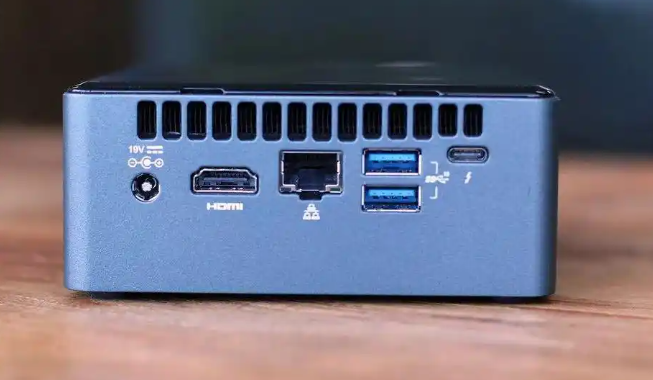 The Pocket-Sized Powerhouse: Why I Ditched My Laptop for the Intel NUC8i5 "Bean Canyon"